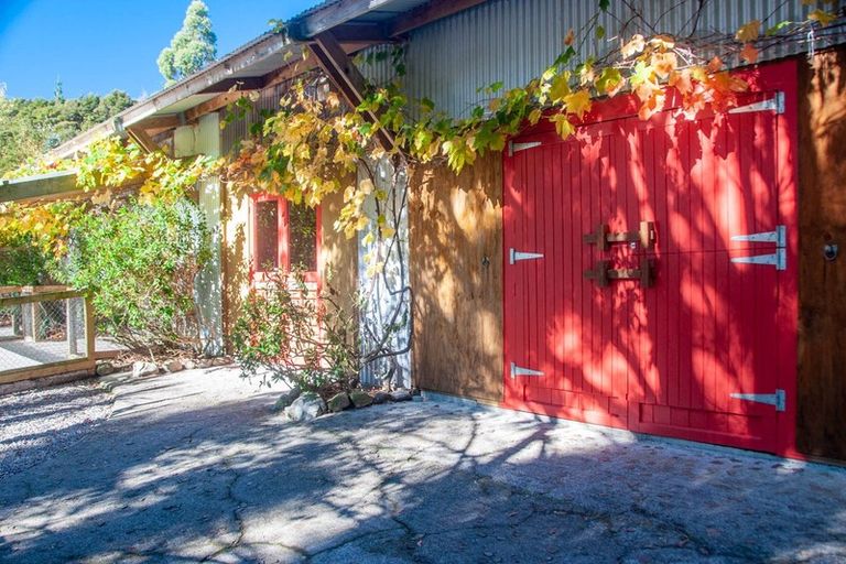 Photo of property in 590 Kiriwhakapapa Road, Kiriwhakapapa, Masterton, 5881