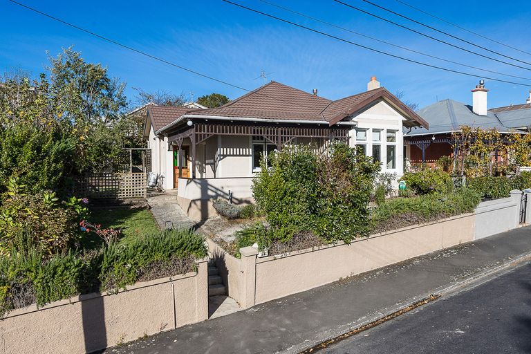 Photo of property in 22 Passmore Crescent, Maori Hill, Dunedin, 9010