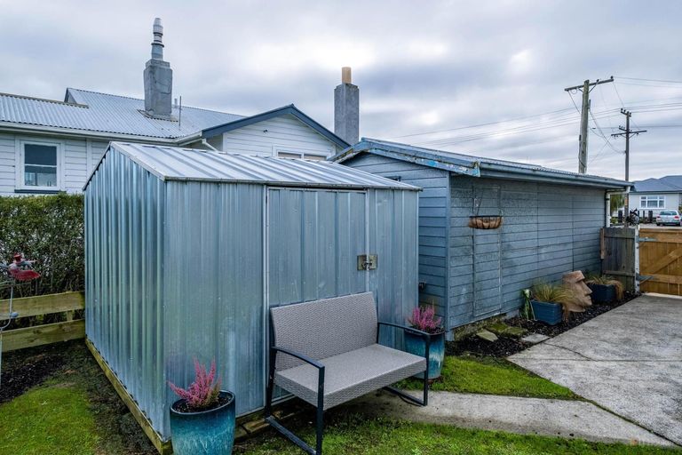 Photo of property in 33 High Street, Waimate, 7924