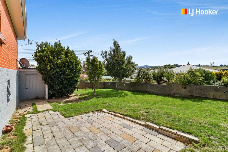 Photo of property in 43 Duckworth Street, Andersons Bay, Dunedin, 9013