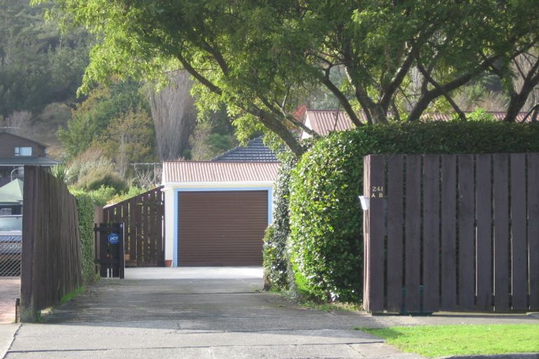 Photo of property in 241b Stokes Valley Road, Stokes Valley, Lower Hutt, 5019