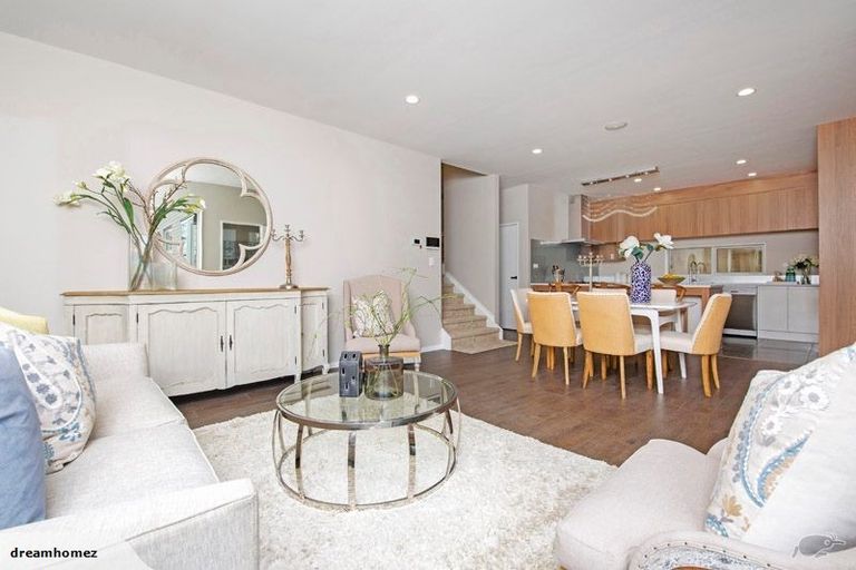 Photo of property in 19 Mcquoids Road, Flat Bush, Auckland, 2019