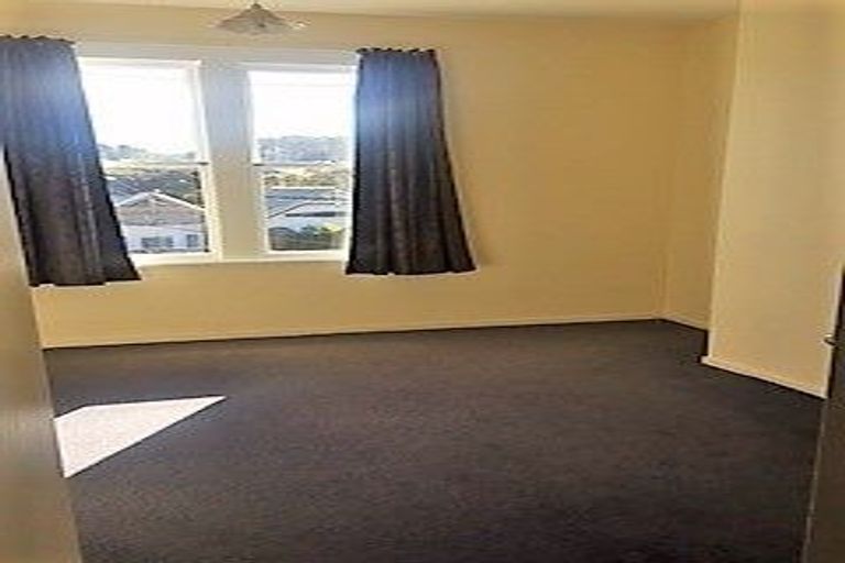 Photo of property in 98 Constable Street, Newtown, Wellington, 6021
