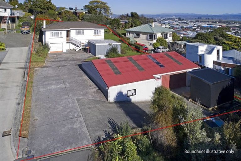 Photo of property in 26 Tosswill Road, Tahunanui, Nelson, 7011