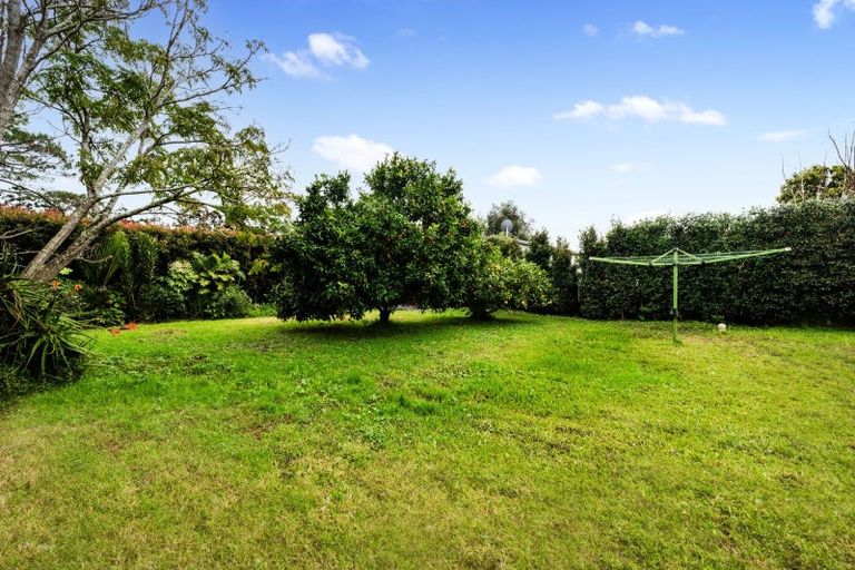 Photo of property in 42 Alice Street, Riverhead, 0820