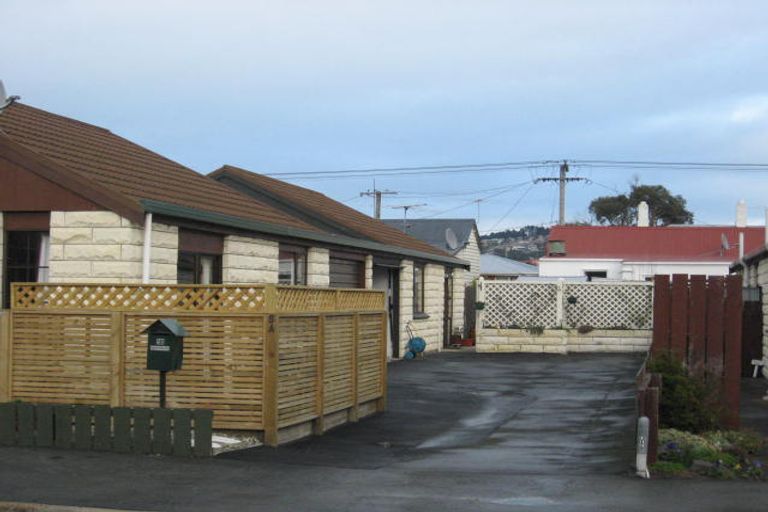 Photo of property in 5a-b Cashel Street, South Dunedin, Dunedin, 9012