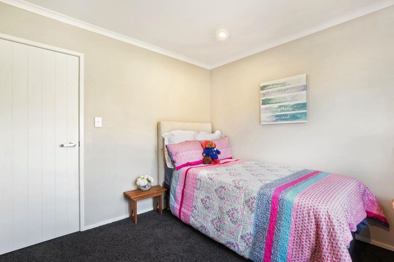 Photo of property in 2 Mirabell Place, Patumahoe, Pukekohe, 2679