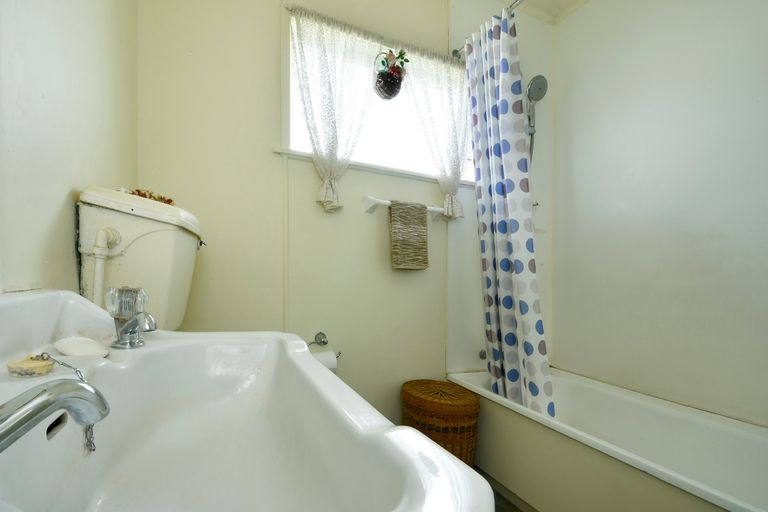 Photo of property in 4 Suter Street, Stoke, Nelson, 7011