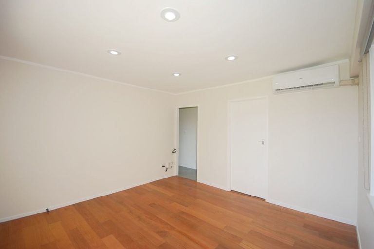 Photo of property in 8/644 Pakuranga Road, Howick, Auckland, 2010