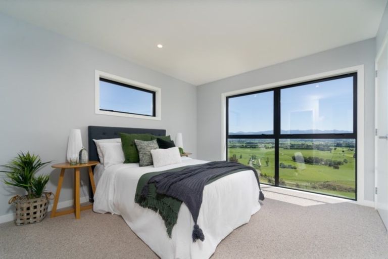 Photo of property in 4 Airstrip Ridge Road, Parkvale, Carterton, 5792