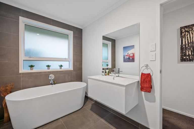 Photo of property in 67 Moses Road, Kaukapakapa, 0873