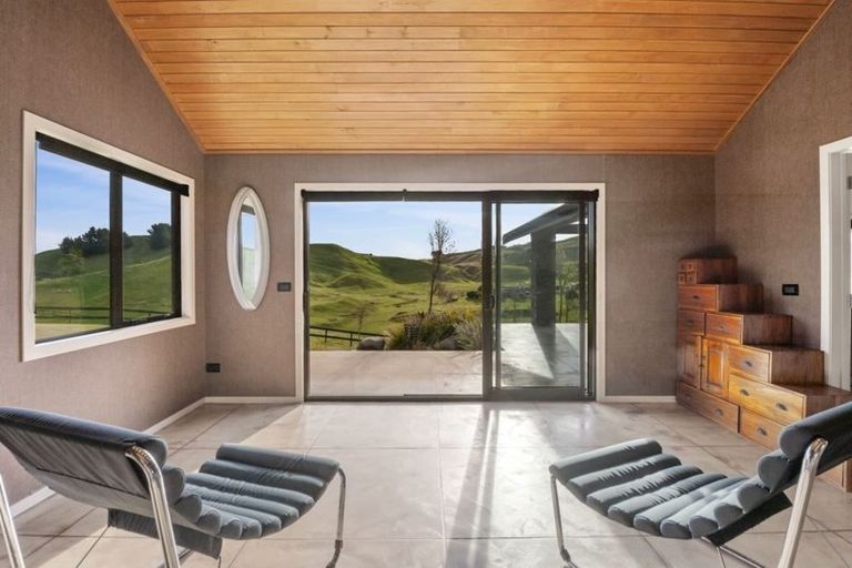 Photo of property in 5 Hitiri Road, Kinloch, Taupo, 3377