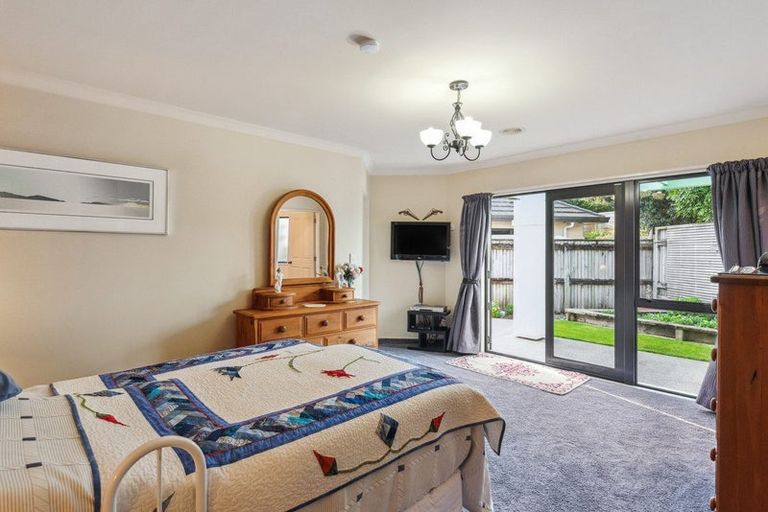 Photo of property in 1 Quadrant Heights, Paraparaumu, 5032