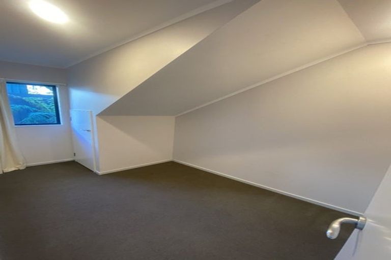 Photo of property in 133 Milton Road, Bluff Hill, Napier, 4110