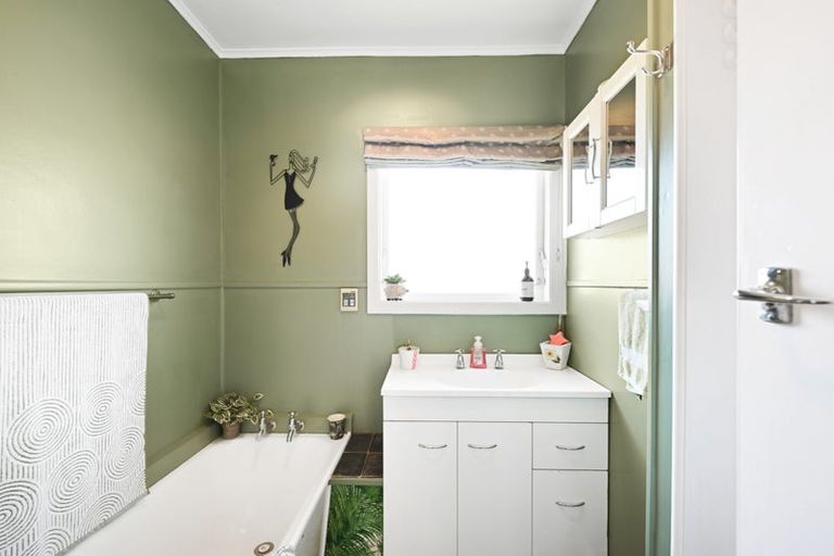 Photo of property in 49 Fairview Street, Fairview Downs, Hamilton, 3214