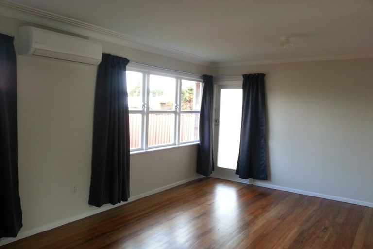 Photo of property in 10 Holden Place, Manukau, Auckland, 2025