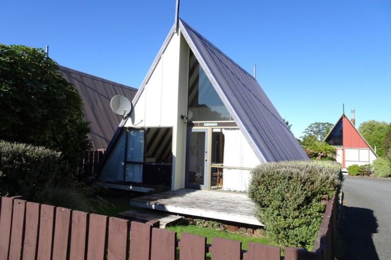 Photo of property in 16 Shannon Street, Ohakune, 4625