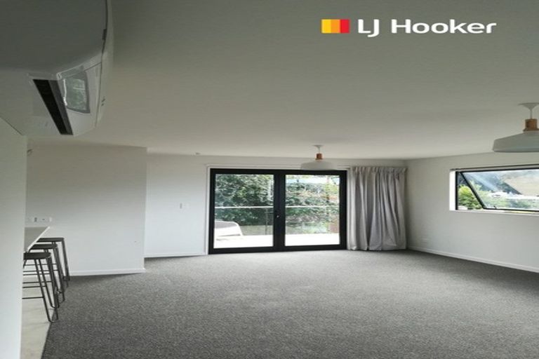 Photo of property in 11 Kilgour Street, Roseneath, Port Chalmers, 9023