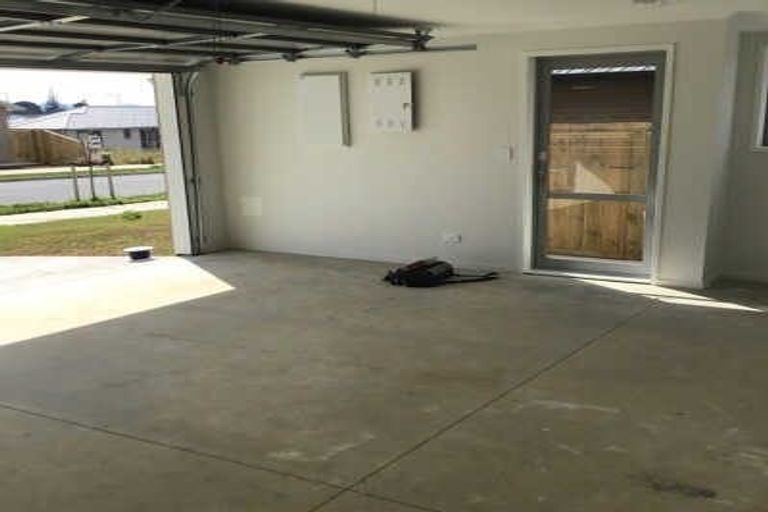 Photo of property in 13 Parton Road, Pukekohe, 2120