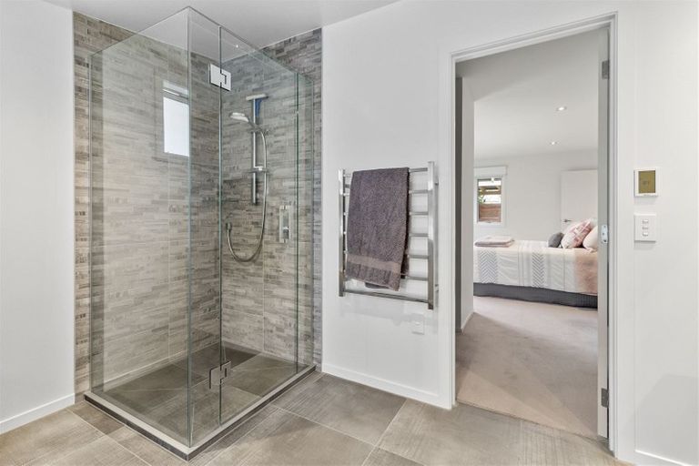 Photo of property in 127 Williamson Road, Whangamata, 3620