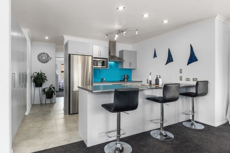 Photo of property in 16 North Crest Drive, Onerahi, Whangarei, 0110