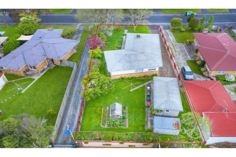 Photo of property in 37 Haultain Street, Fairfield, Hamilton, 3214