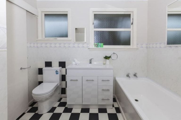 Photo of property in 11 Nile Place, North New Brighton, Christchurch, 8083