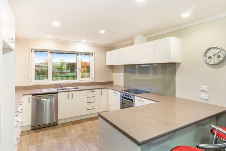 Photo of property in 12 Retallick Way, Amberley, 7410