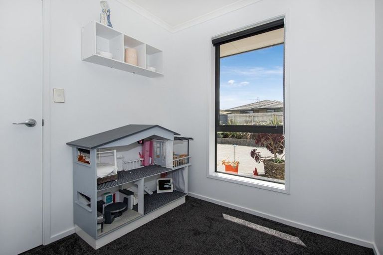 Photo of property in 16 North Crest Drive, Onerahi, Whangarei, 0110