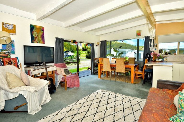 Photo of property in 17a Weld Street, Mahia, Nuhaka, 4198