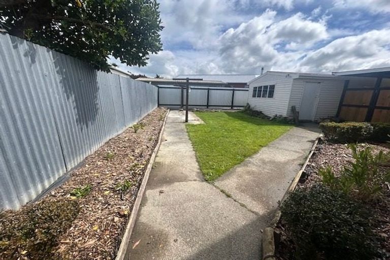 Photo of property in 30 Dewe Avenue, Feilding, 4702