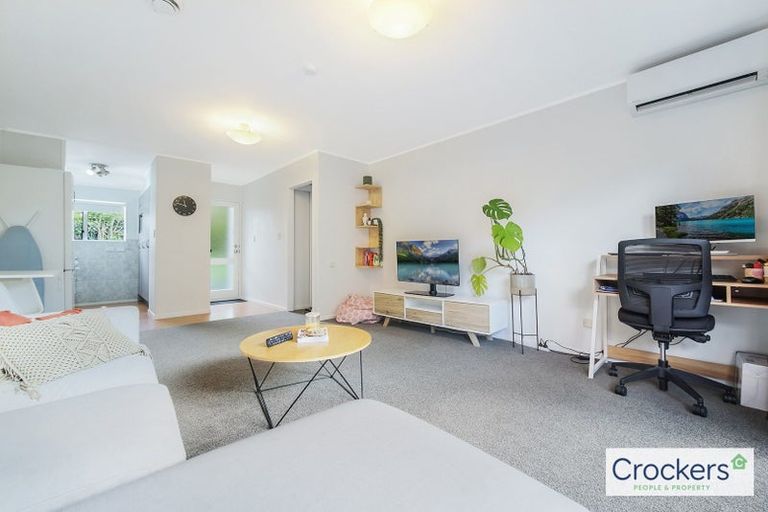Photo of property in 5/103 Seymour Road, Sunnyvale, Auckland, 0612