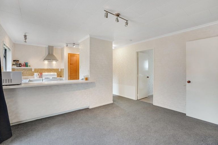 Photo of property in 185 Amberley Avenue, Highbury, Palmerston North, 4412