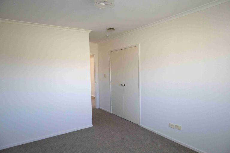 Photo of property in 9 Towai Street, Inglewood, 4330