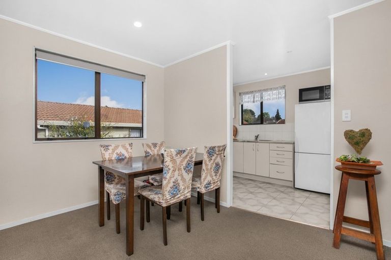 Photo of property in 2/18 Coombe Avenue, Otara, Auckland, 2023