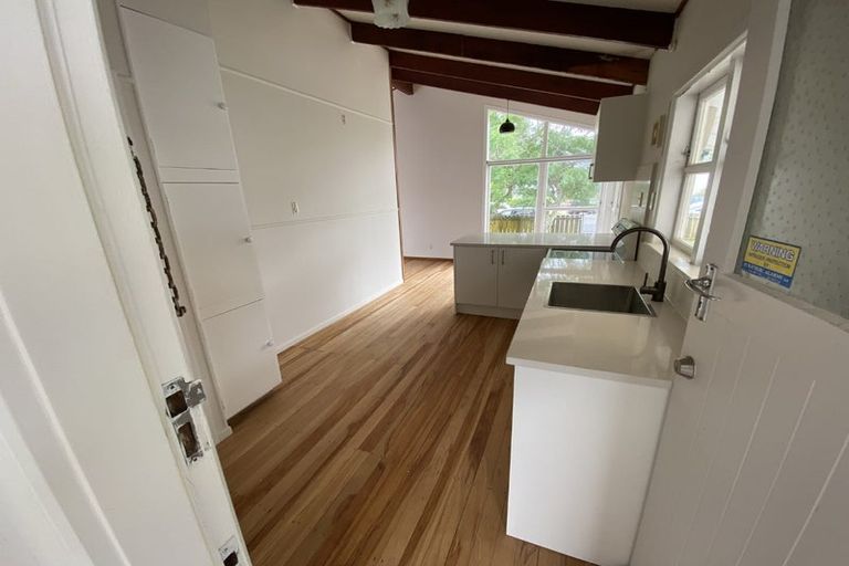 Photo of property in 95 Ennis Avenue, Pakuranga Heights, Auckland, 2010