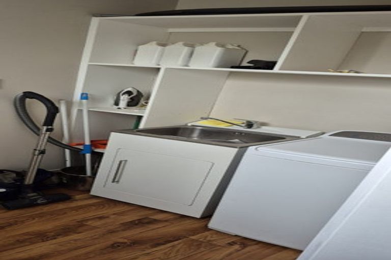 Photo of property in 89 Victoria Avenue, Waiuku, 2123