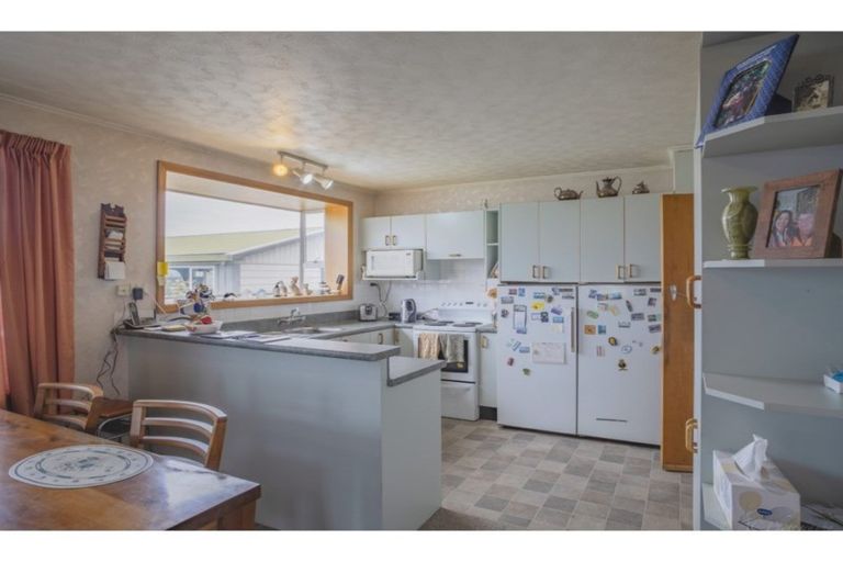 Photo of property in 61 The Avenue, Pareora, 7912