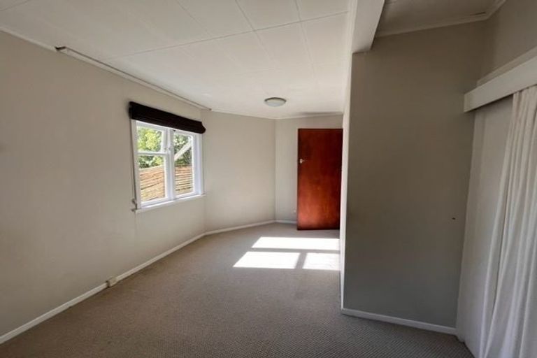 Photo of property in 18 Buckingham Street, Melrose, Wellington, 6023