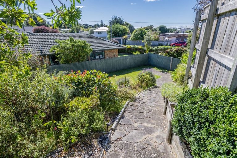 Photo of property in 67 Waimea Road, Waikanae Beach, Waikanae, 5036