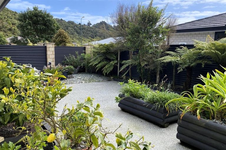 Photo of property in 23 Ridgeway Drive, Greymouth, 7805