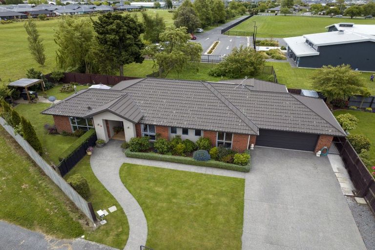 Photo of property in 12 Rubicon Place, Hei Hei, Christchurch, 8042