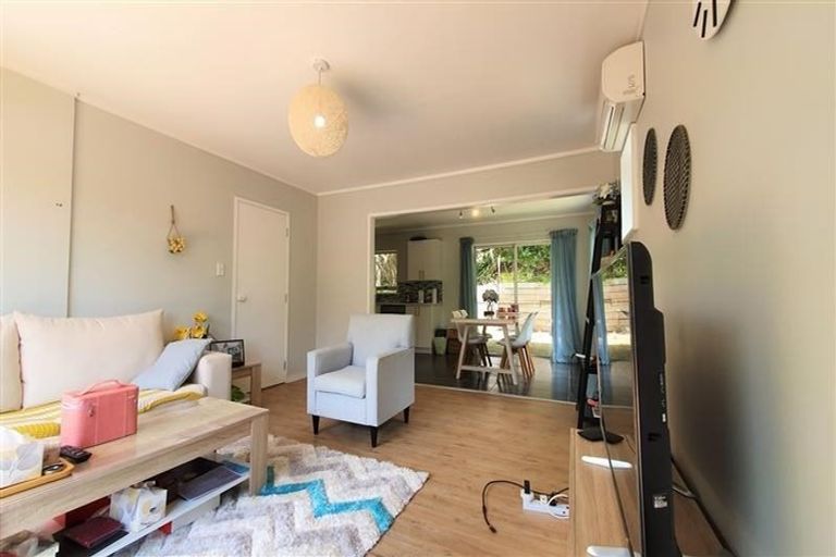 Photo of property in 1/64 Stredwick Drive, Torbay, Auckland, 0630