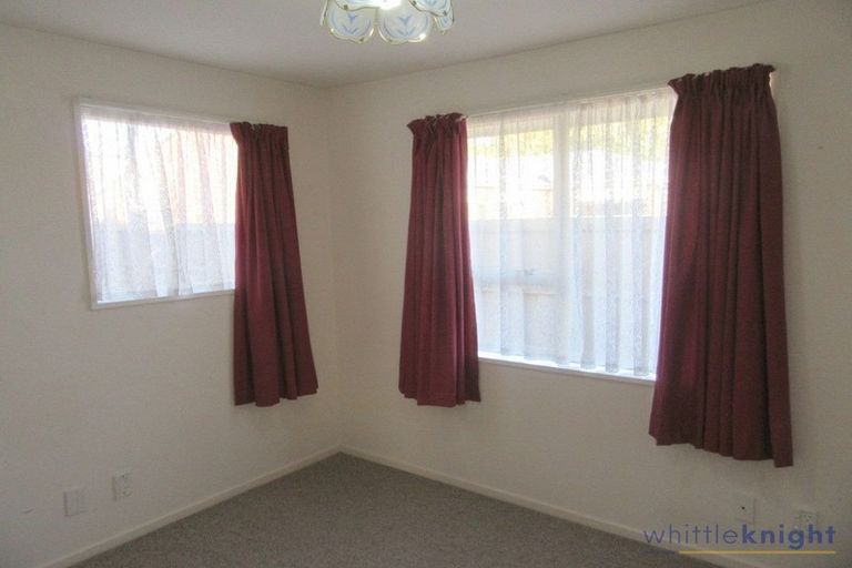 Photo of property in 2/20 Picton Avenue, Riccarton, Christchurch, 8011
