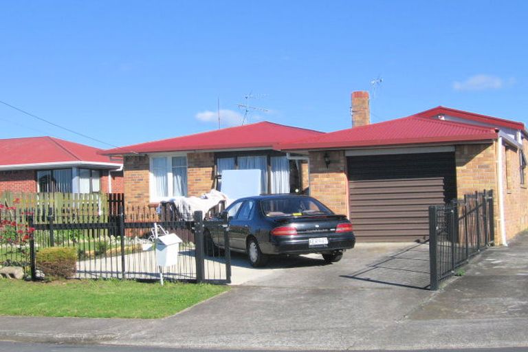 Photo of property in 2/6 Brooklyn Avenue, Papatoetoe, Auckland, 2025