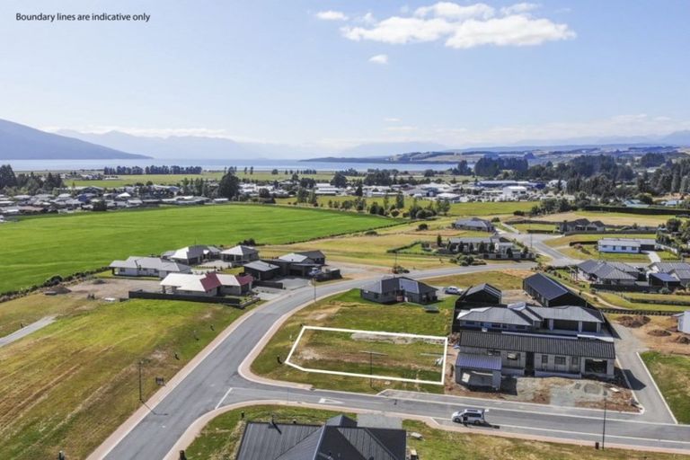 Photo of property in 1 Millar Place, Te Anau, 9679