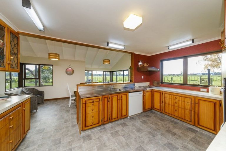 Photo of property in 810 Tennent Drive, Linton, Palmerston North, 4472