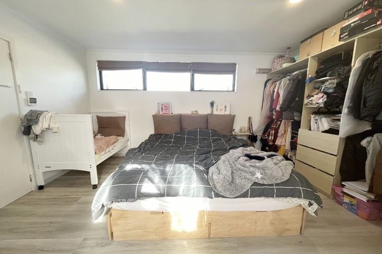 Photo of property in 10 Ascot Avenue, Henderson, Auckland, 0610