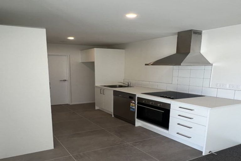 Photo of property in 203/28c Eileen Newey Place, Henderson, Auckland, 0612