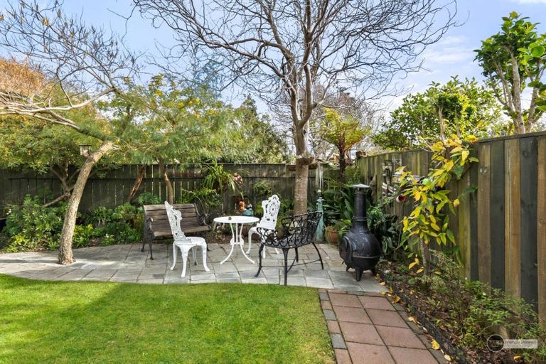 Photo of property in 18 Parnell Street, Fairfield, Lower Hutt, 5011